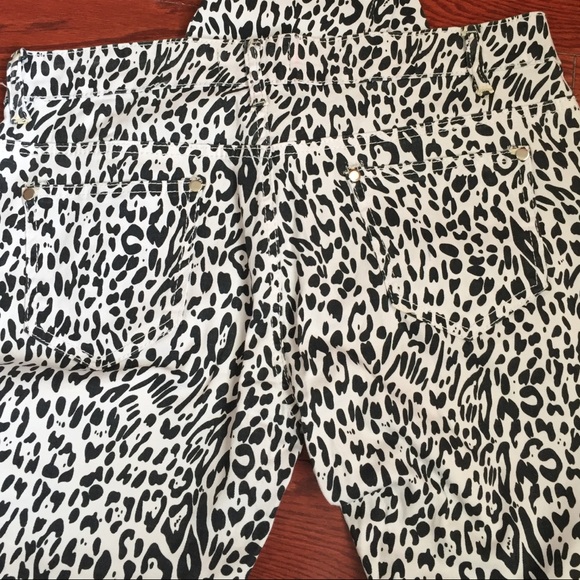 NWOT Leaopard Print Skinny Pants - Picture 4 of 7